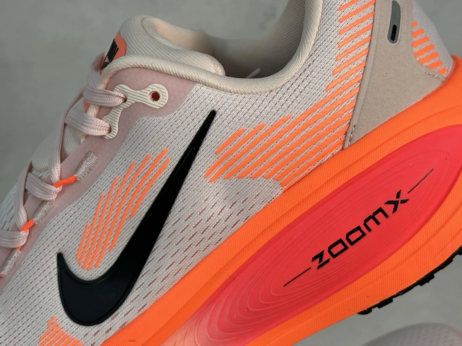 Nike Air Max Road Runner – Light Pink & Neon Orange