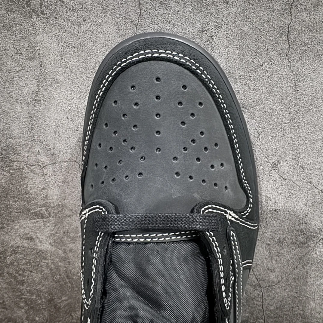 Nike Air High-Top Sneaker – Black & White Premium Streetwear Edition
