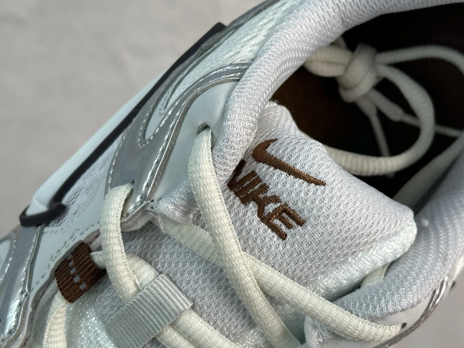 Nike Air Max Moto 2K – White, Metallic Silver & Mocha Brown