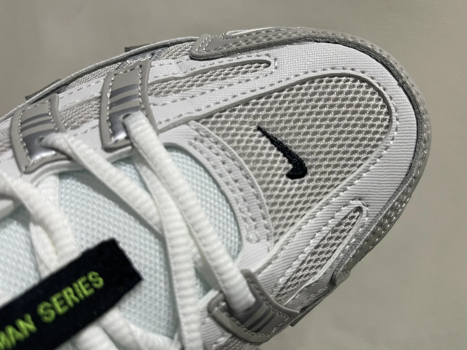 Nike Bomberman Series Sneakers – White & Light Grey