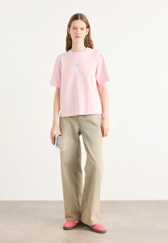 Calvin Klein Jeans Women's Pink Printed T-Shirt