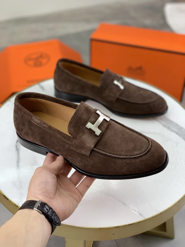 Classic Chocolate Brown Hermès Men's Suede Leather 'H' Buckle Loafers
