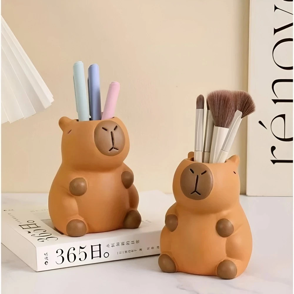 Capybara Pen Holder