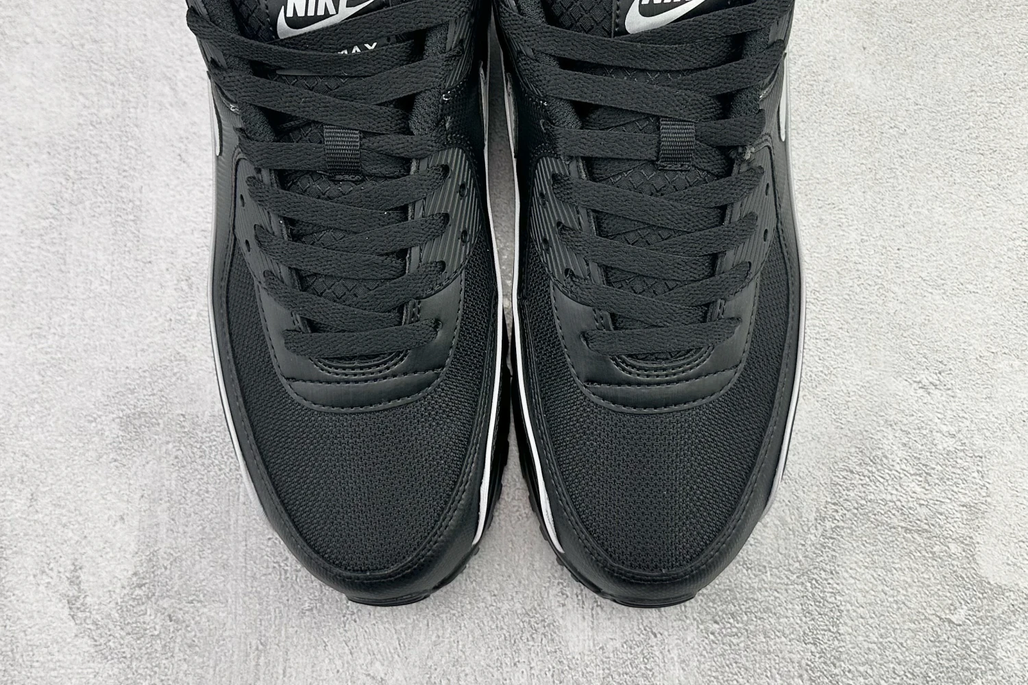 Nike Air Pegasus – Triple Black