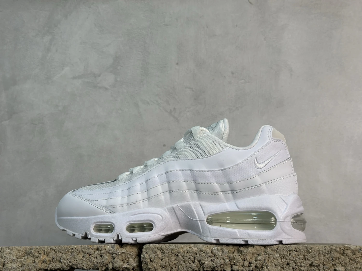Nike Air Max 95 Sneakers – Triple White