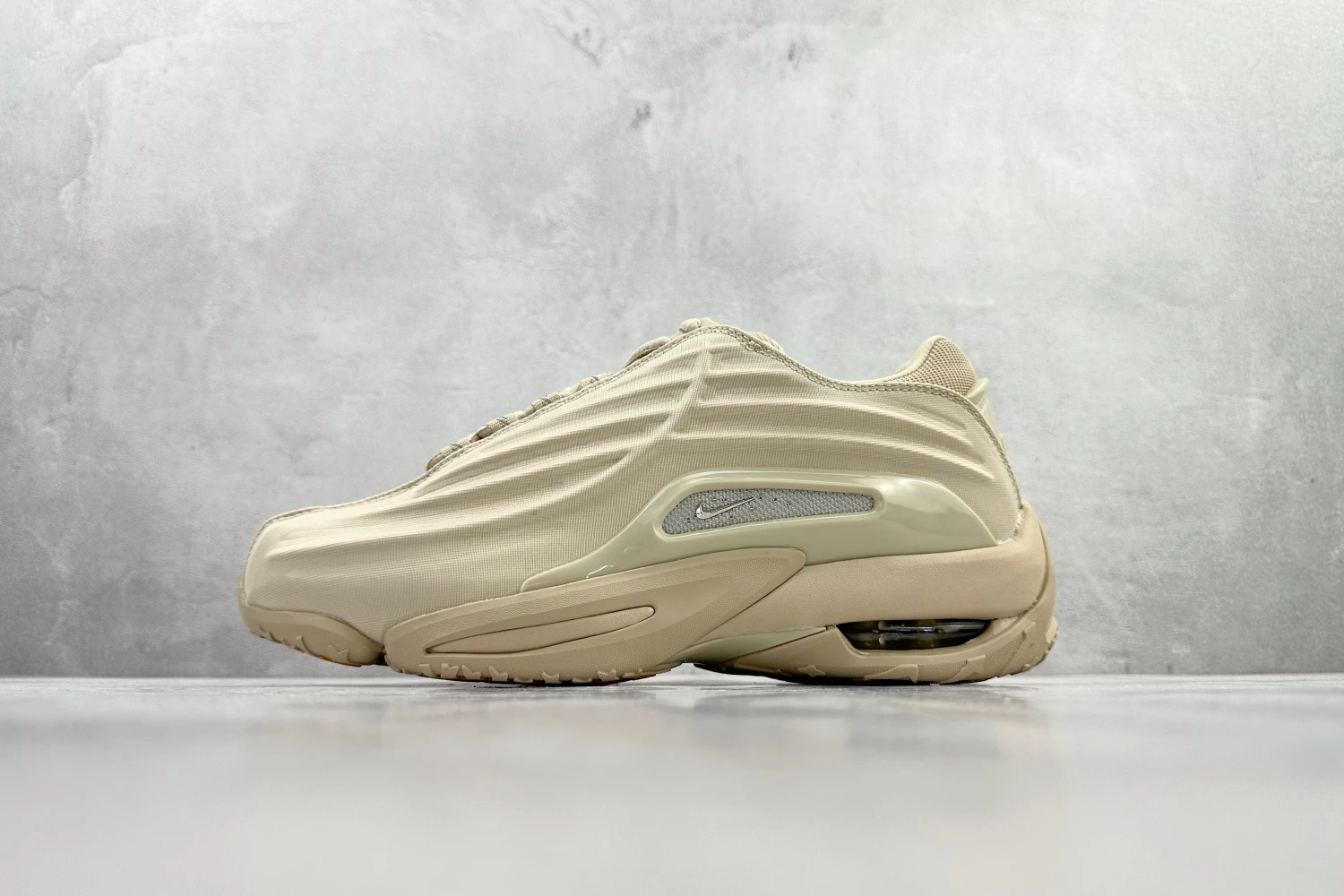Nike NOCTA Glide – Cream Beige