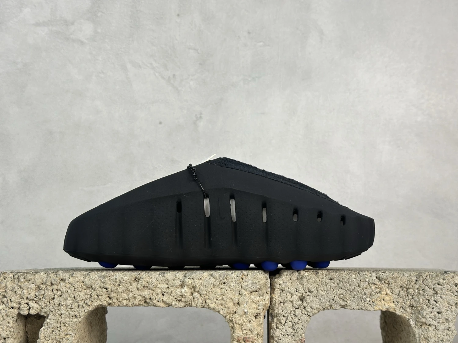 Nike Calm Slides – Black/Blue Fragment Concept Edition