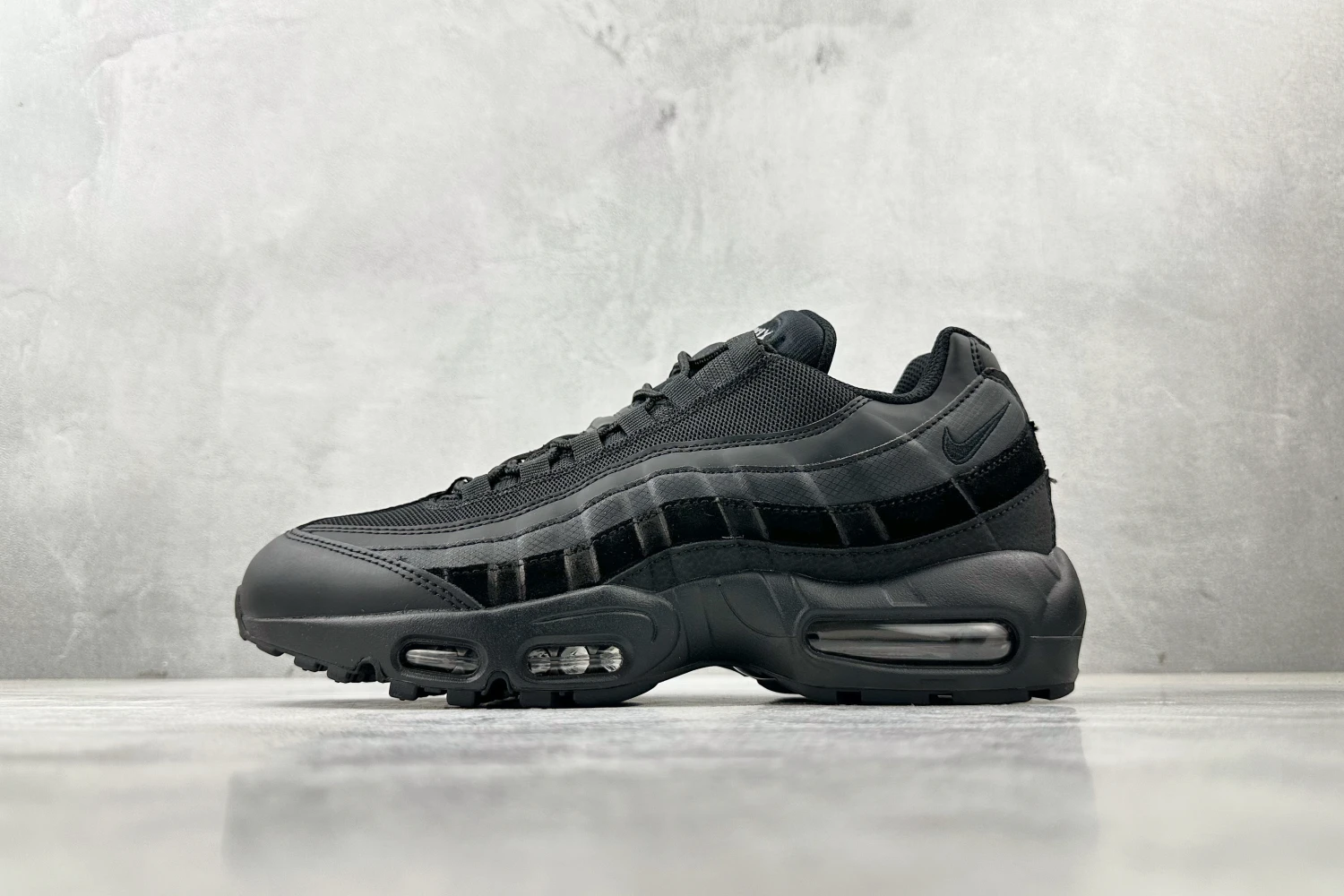 Nike Air Max 95 – Triple Black Patent