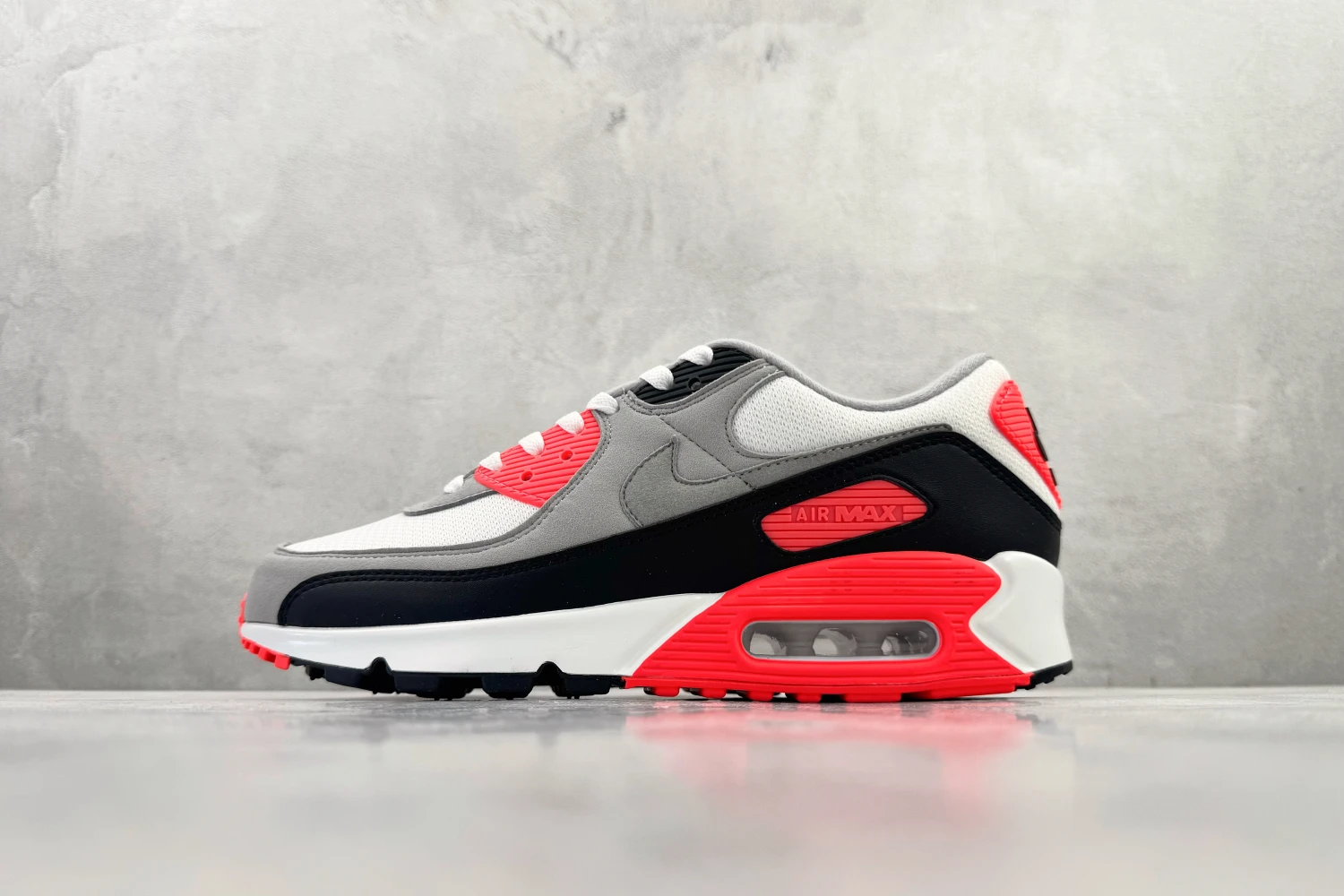 Nike Air Max 90 – White, Grey, Black & Infrared