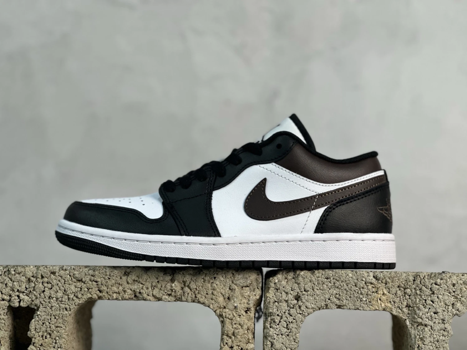 Air Jordan Low – Black & White Classic Sneakers