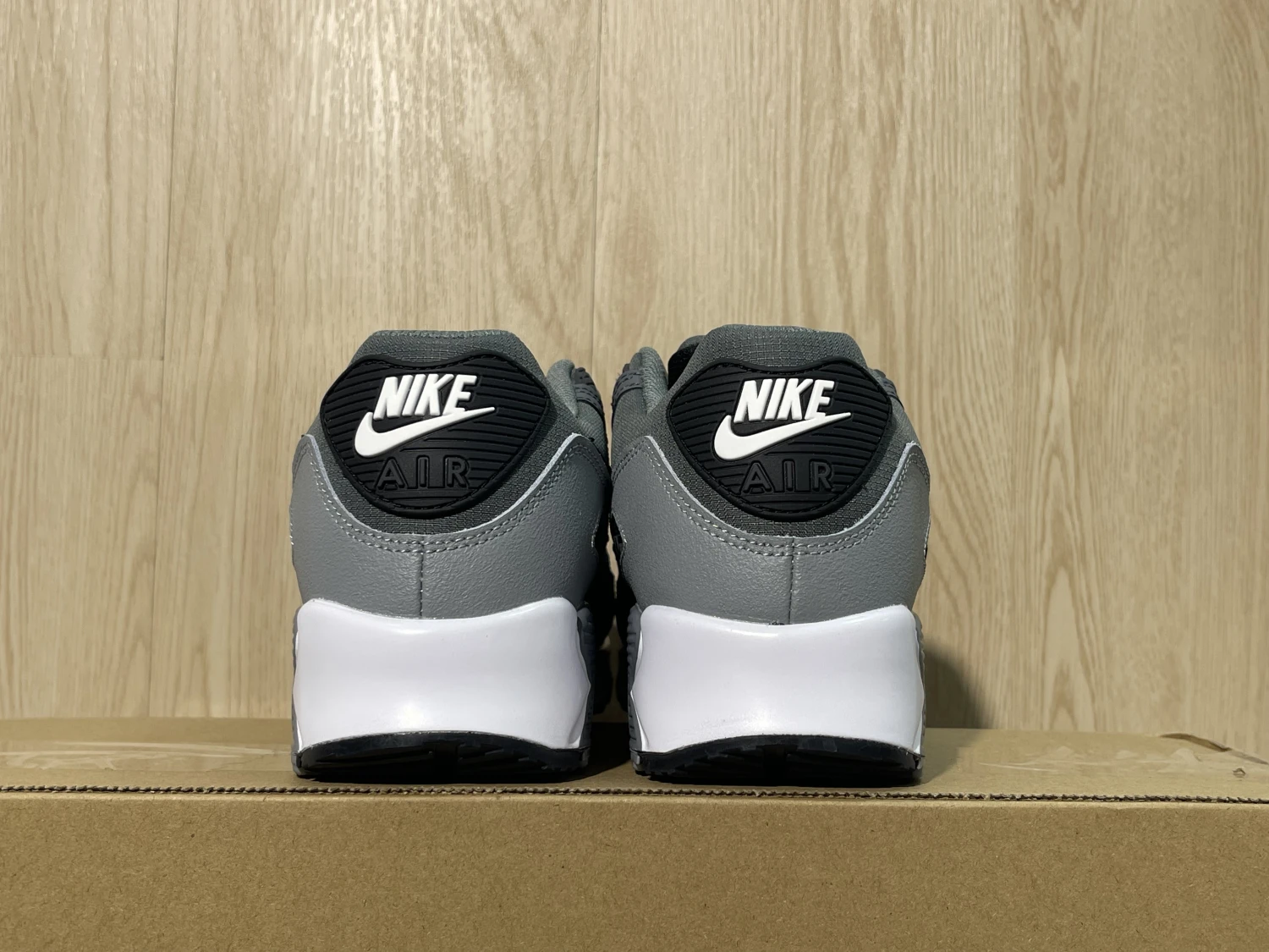 Nike Air Max 90 – Dark Smoke Grey, Cool Grey & Anthracite