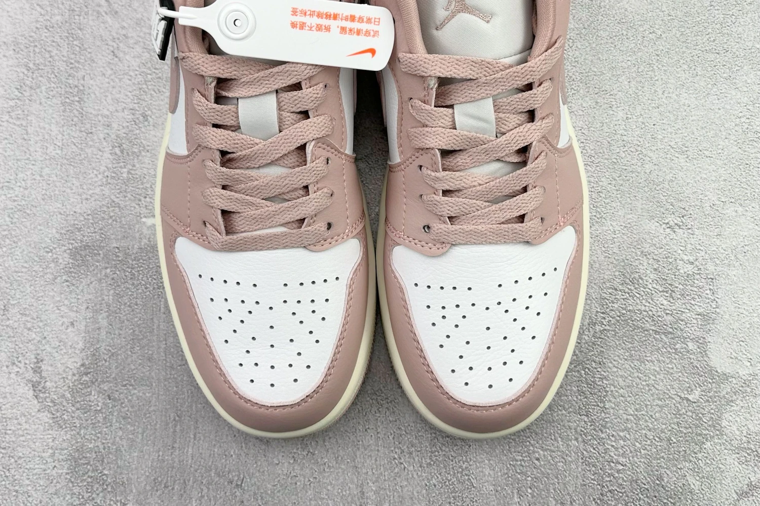 Jordan Low Sneaker – Blush Pink & White
