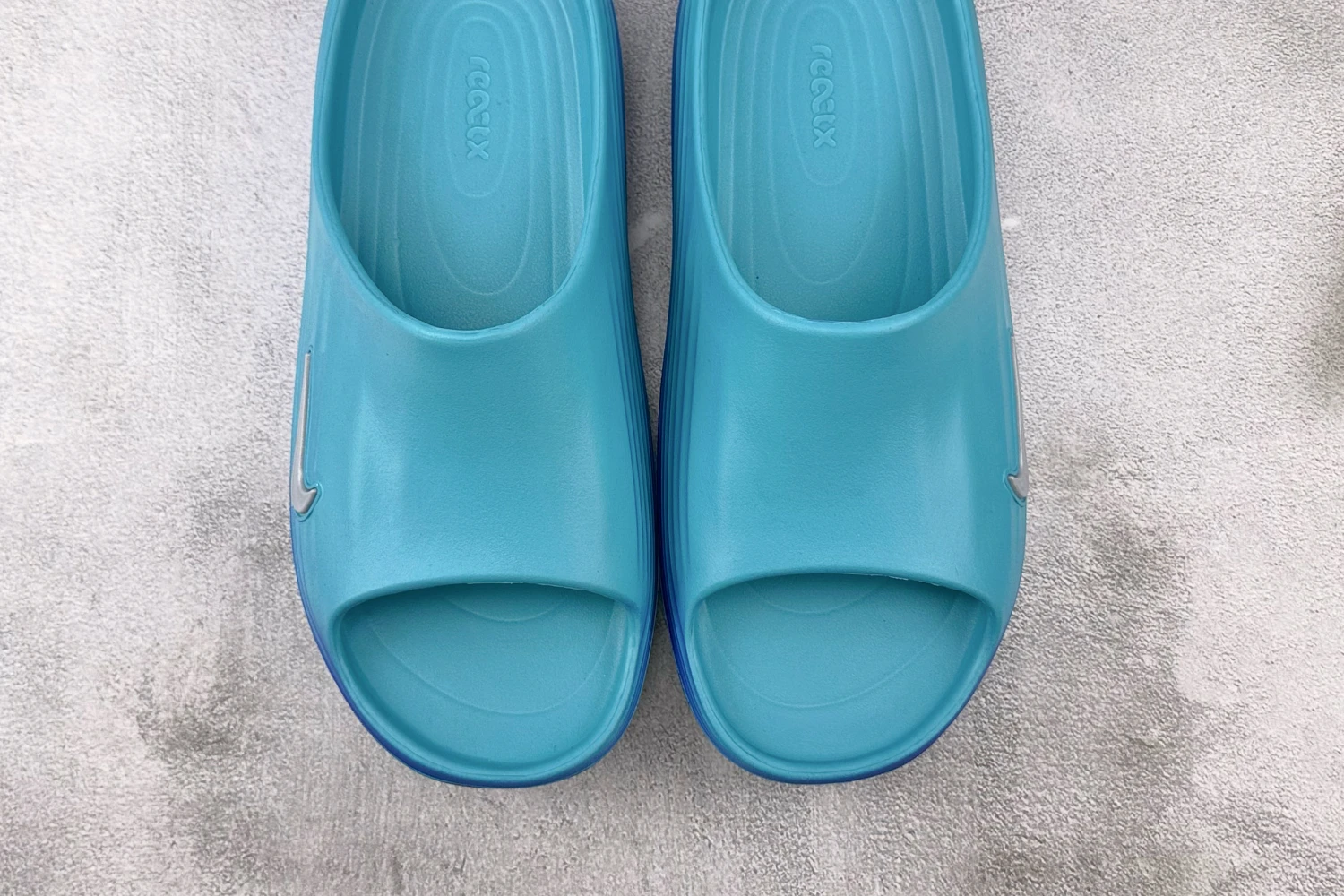 Nike ReactX Slide – Sky Blue