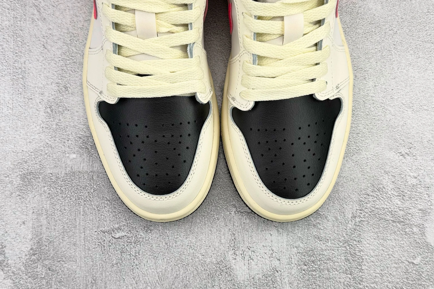 Air Jordan Low Black Cream Pink