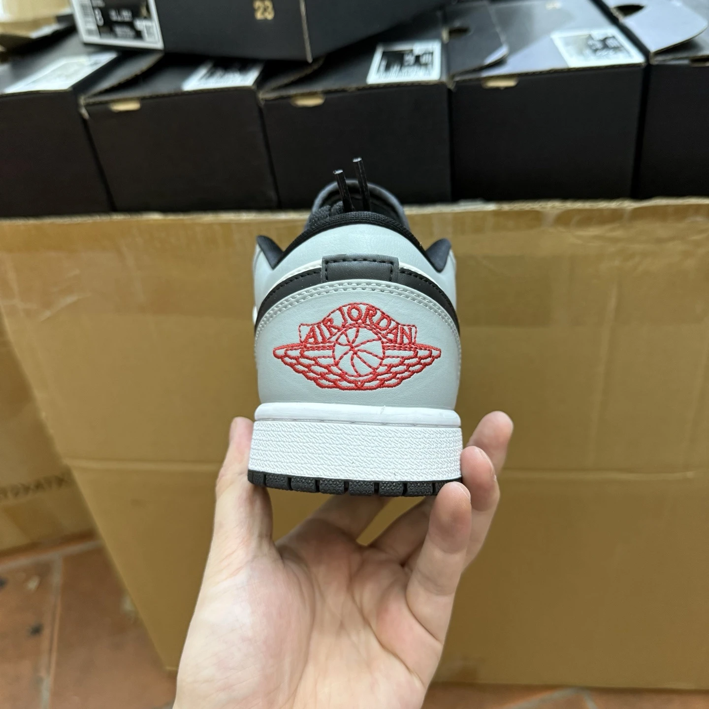 Air Jordan Low – Wolf Grey Edition