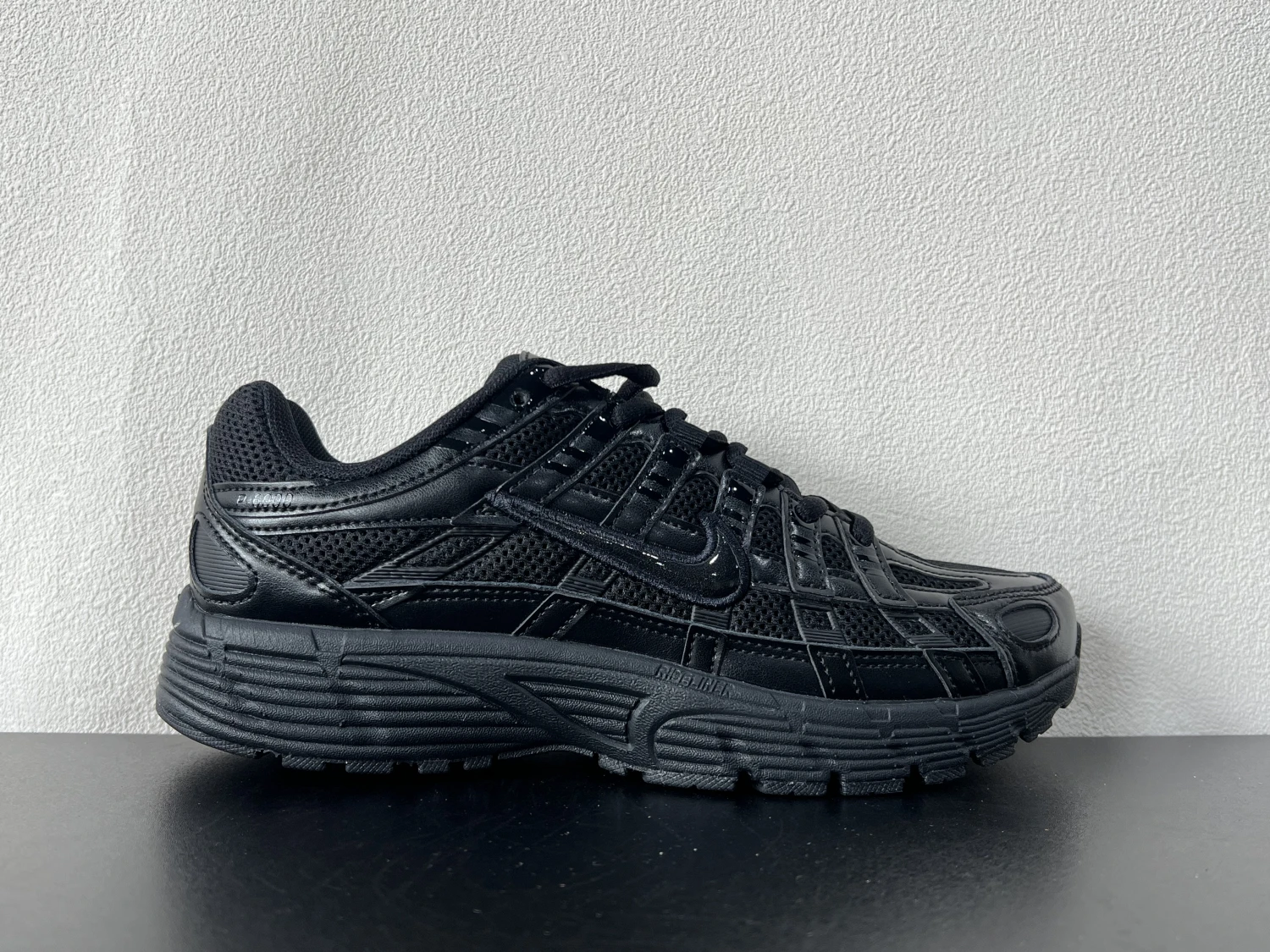 Nike P-6000 Triple Black Running Sneakers – All-Black Retro Lifestyle Shoes