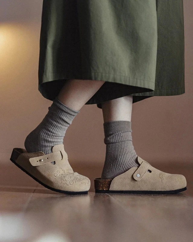 Women's Breathable Illustrated Mules with Thick Sole Spring Slippers